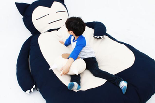 Illustration for article titled Snorlax Makes an Excellent Bed